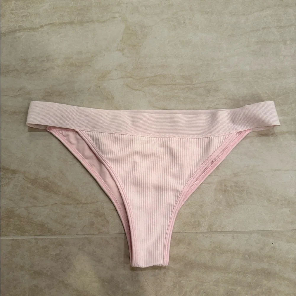 Frankie’s Bikini Drew Pink Ribbed Bottom